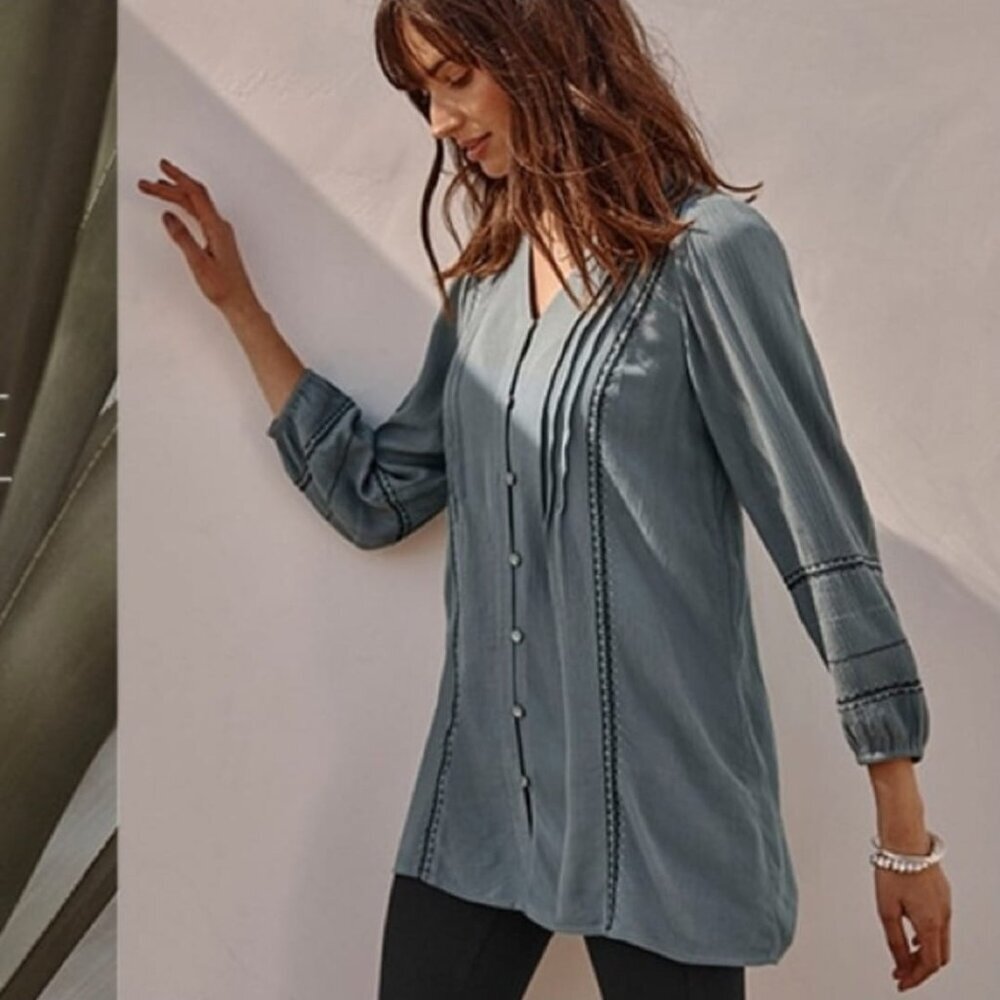 J Jill Embroidered Pintucked Tunic Top Size Large
